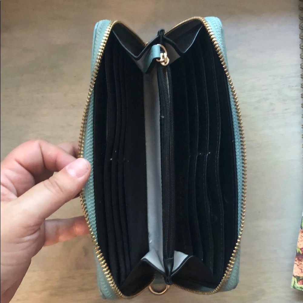 LC wallet - Picture 3 of 6